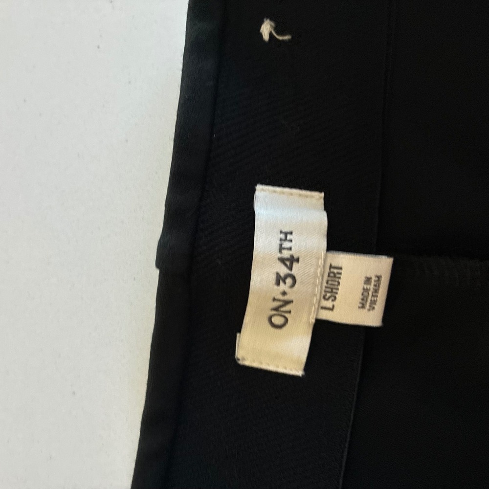 On 34th Womens Black Ponte Pull On Pants Seam Detail Trousers Size L Short - Picture 4 of 6